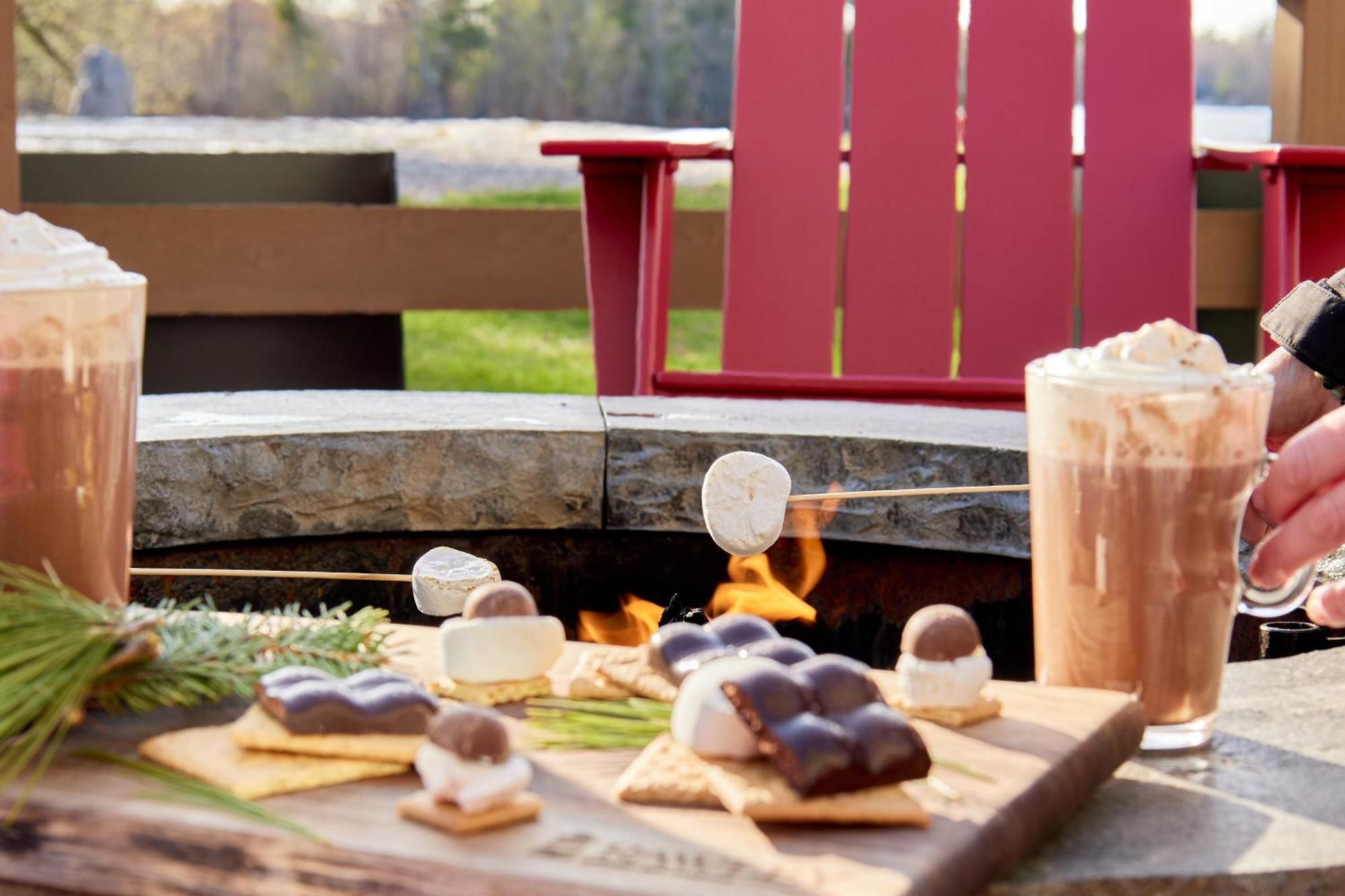 Rawley Resort, Spa & Marina Port Severn Екстериор снимка
